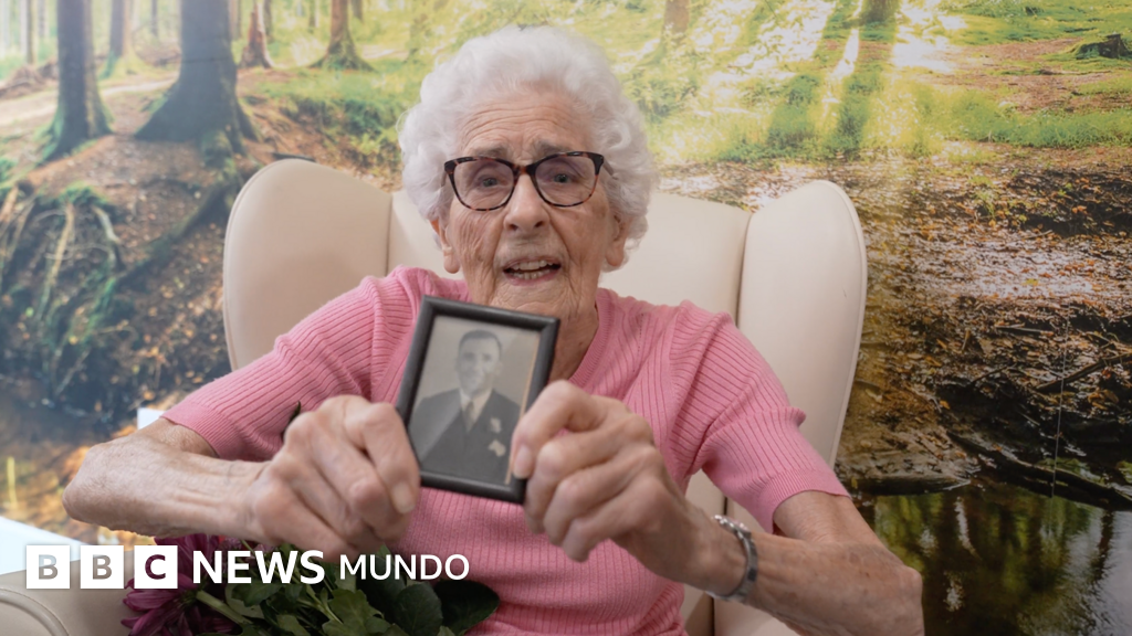 El misterio de 'Tom': cómo una familia británica y la BBC localizaron a un prisionero de guerra soviético