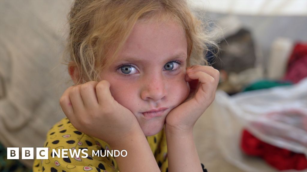 El éxodo forzado: seis millones de afganos regresan a un país que muchos no conocen