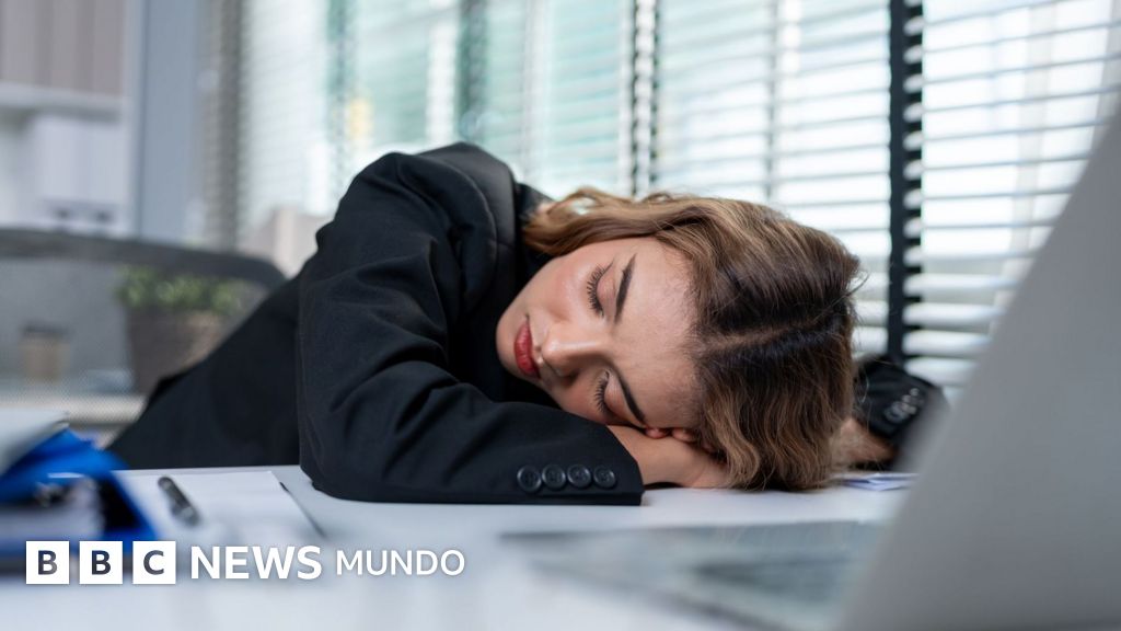 El bajón de las 3 p.m.: Por qué ocurre realmente y por qué el café no es la solución ideal