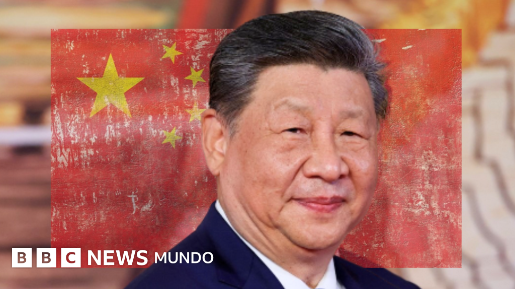 Xi Jinping: El ascenso del líder chino desde el exilio rural hasta la cima del poder global