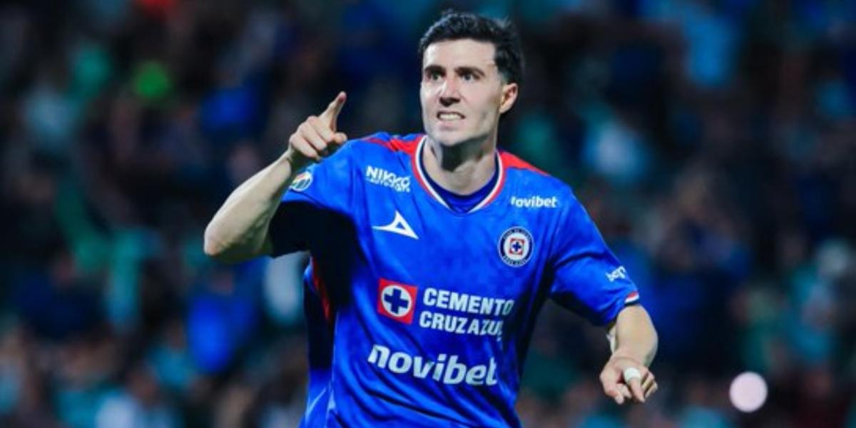 José Paradela: El talento que cautivó a Maradona y busca el resurgir del Cruz Azul