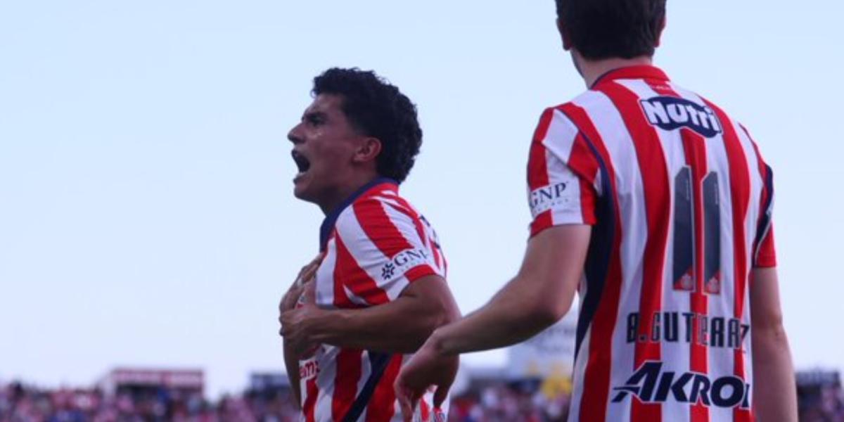 Chivas escala al subliderato tras contundente victoria en San Luis
