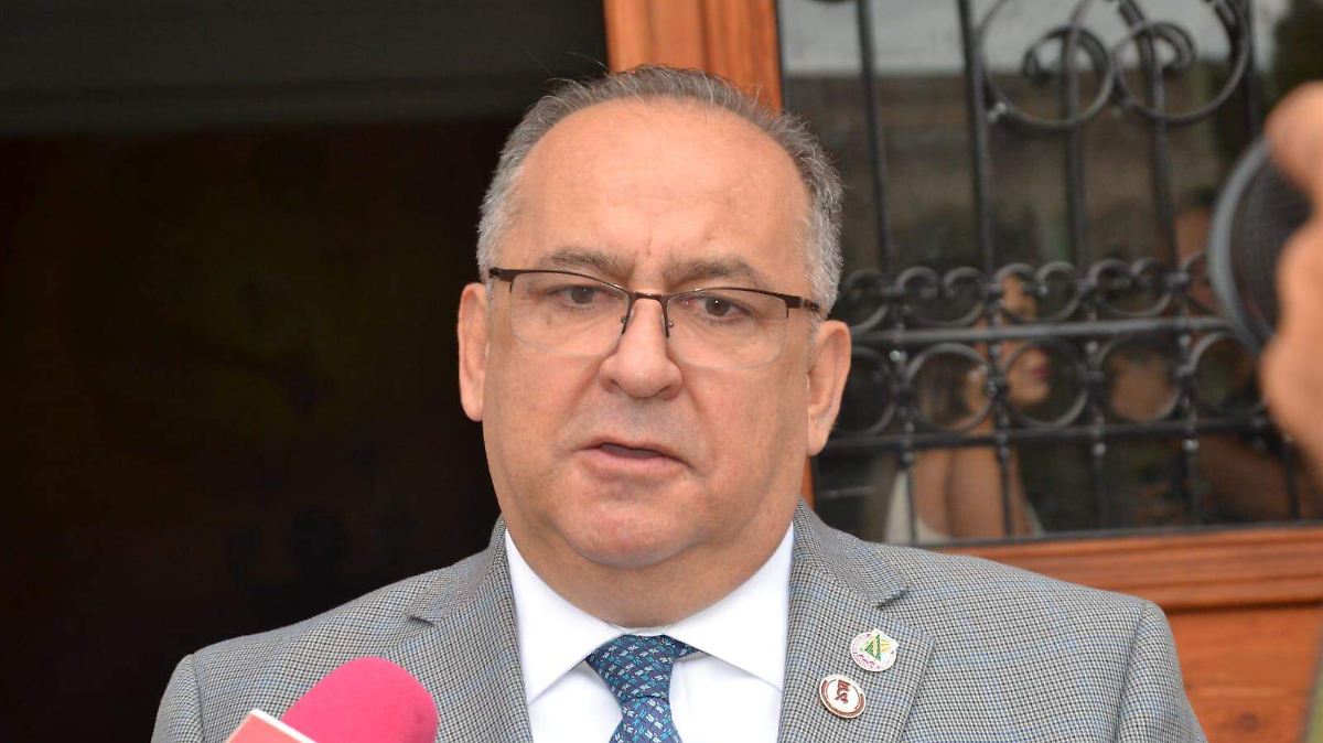 Rectoría de la UACH exige resolución sobre venta de terrenos del STSUACH y advierte sobre plazas