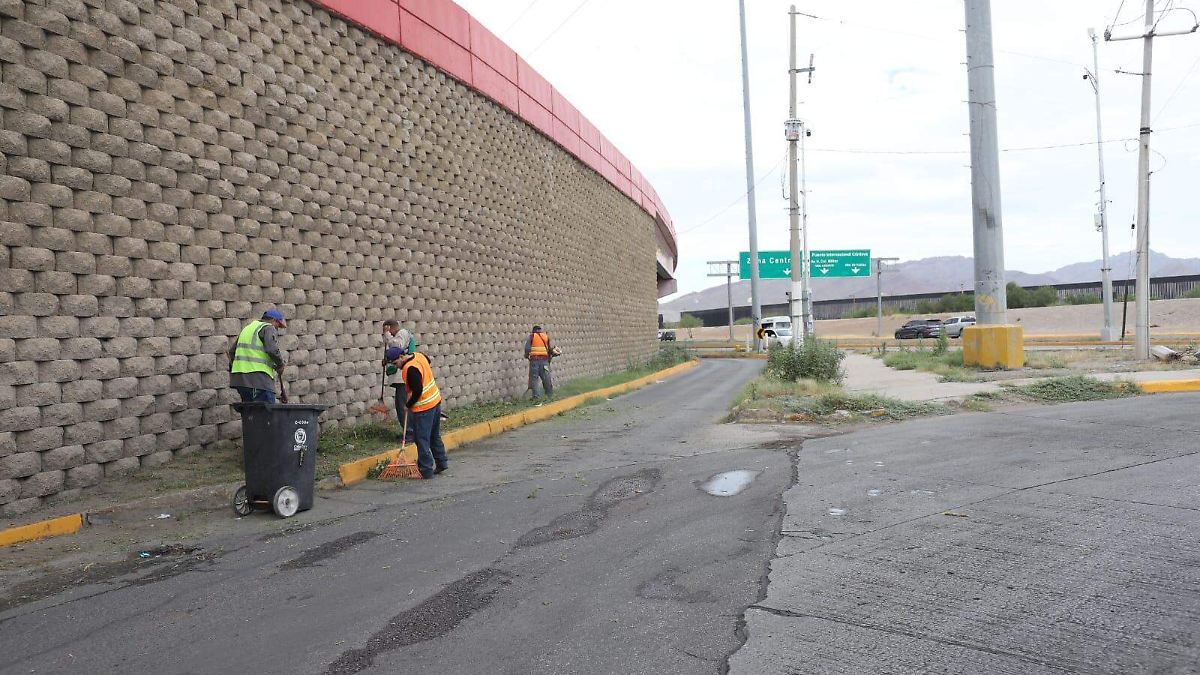 Intensifican labores de limpieza en vialidades de Ciudad Juárez ante eventos deportivos
