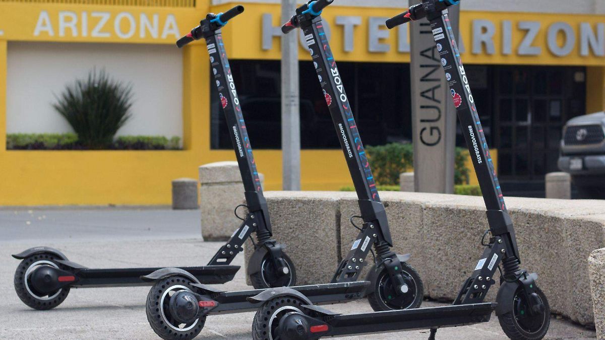 Jalisco establece nueva edad mínima de 14 años para el uso de scooters y patines eléctricos