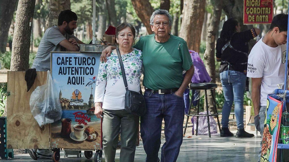 Impulsan iniciativa en Jalisco para exentar del ISR a adultos mayores trabajadores