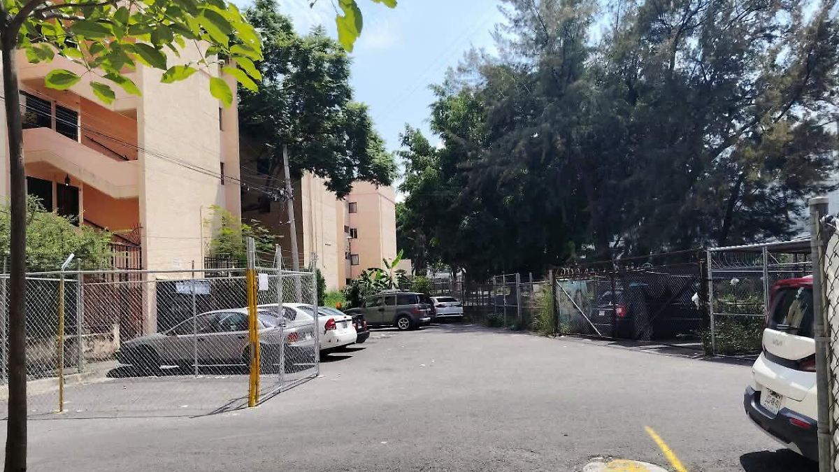Conflictos vecinales por invasión de áreas comunes escalan en Guadalajara