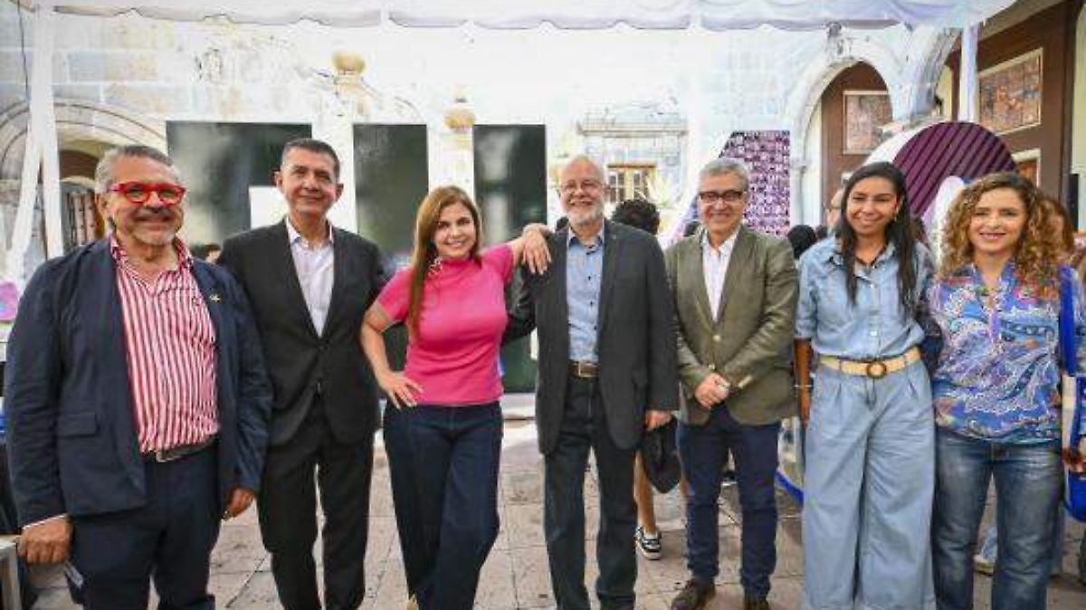 La FIL Guadalajara celebra cuatro décadas de historia con una exposición fotográfica