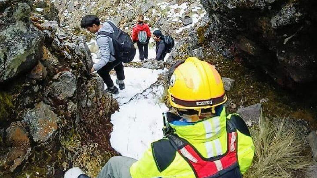 Operativo de rescate en el Nevado de Colima tras extravío de seis personas