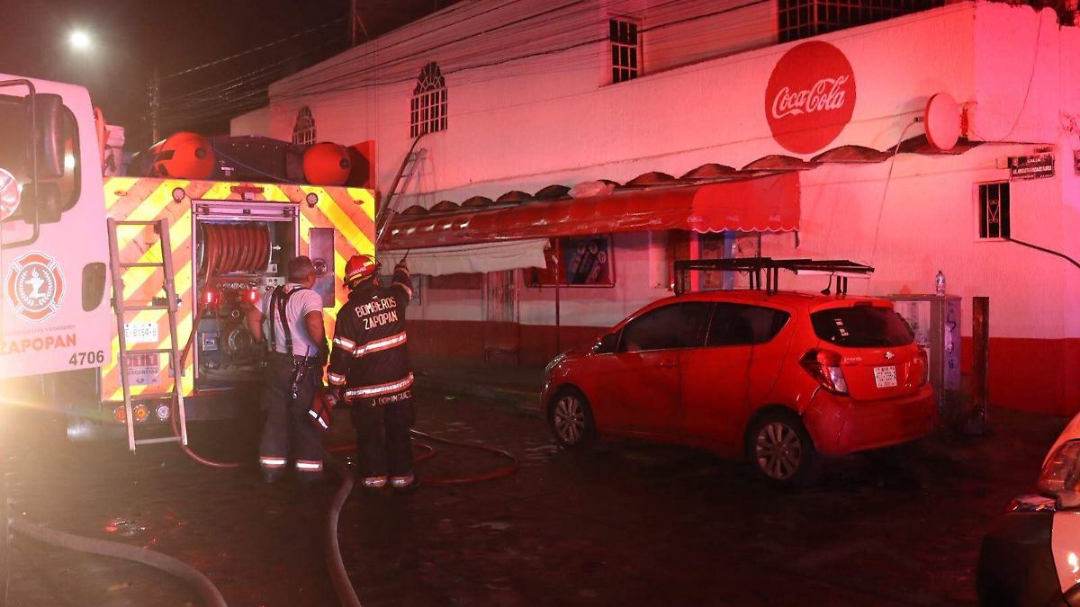 Incendio en la colonia Héroes Nacionales de Zapopan deja dos menores lesionados