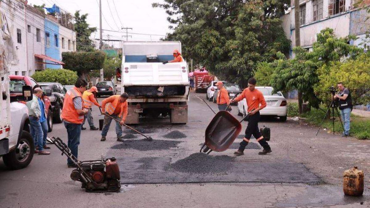 Guadalajara intensifica labores de bacheo con 22 mil puntos intervenidos