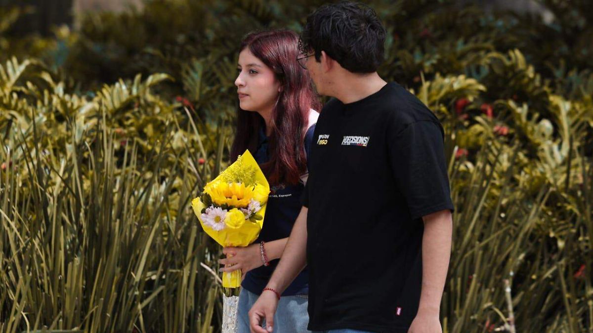 Flores amarillas: la tendencia que inunda las calles de Guadalajara este 21 de septiembre
