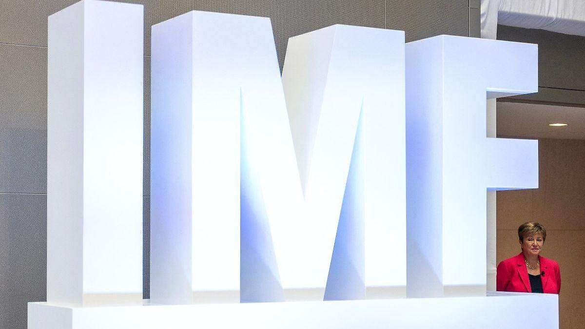 FMI advierte a la Unión Europea: la IA impulsará el crecimiento pero profundizará la desigualdad