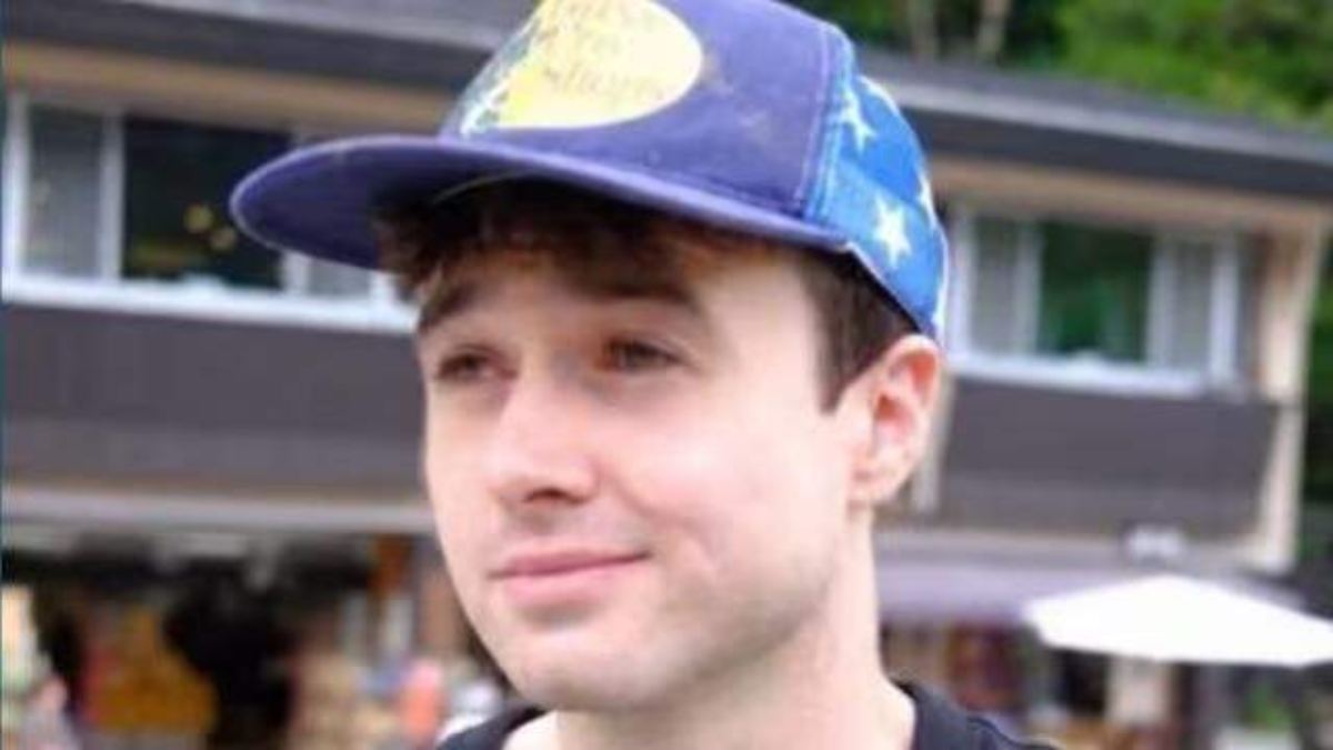 Investigador Jacob Coxon dimite de Anthropic ante riesgos de una IA sin control
