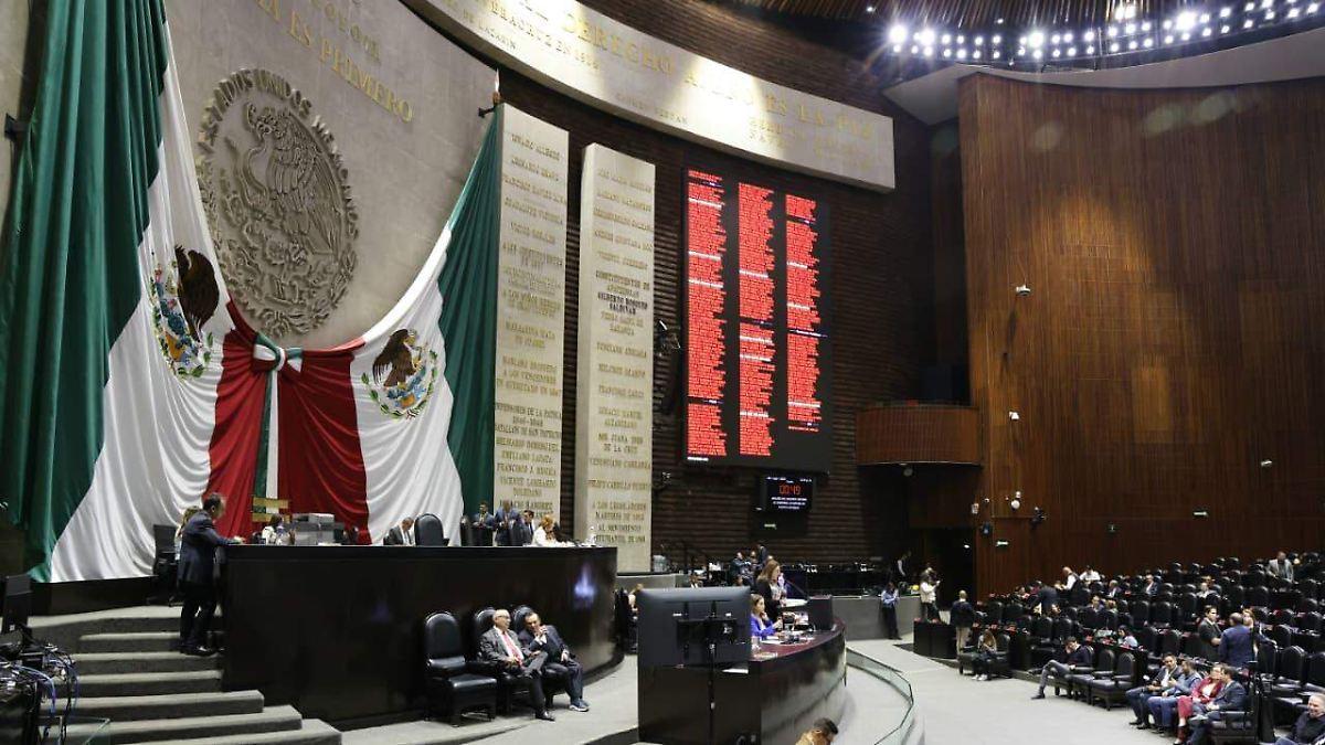 Presentan en San Lázaro iniciativas de Sheinbaum para reformar Ley Aduanera y Economía Digital