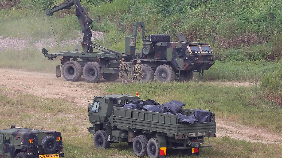 Pionyang advierte que intensificará su capacidad nuclear ante ejercicios militares de EU