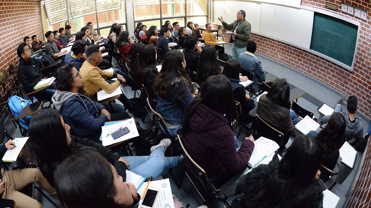 Tres de cada cuatro aspirantes a docentes de bachillerato son rechazados en el proceso de selección