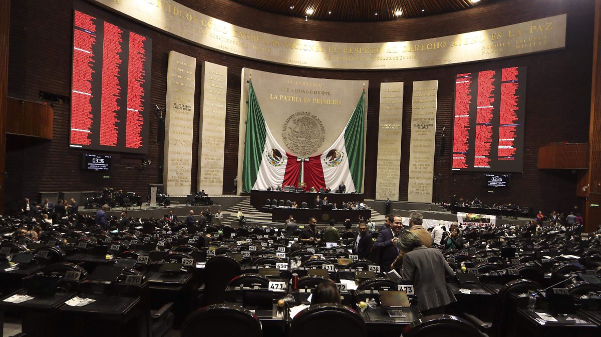 PT advierte sobre posible fractura en la alianza con Morena rumbo a 2027