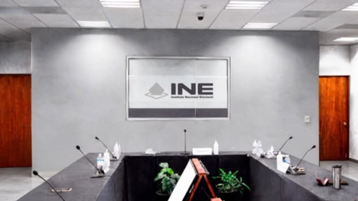 El INE busca adoptar el color gris para desvincularse de partidos y candidatos
