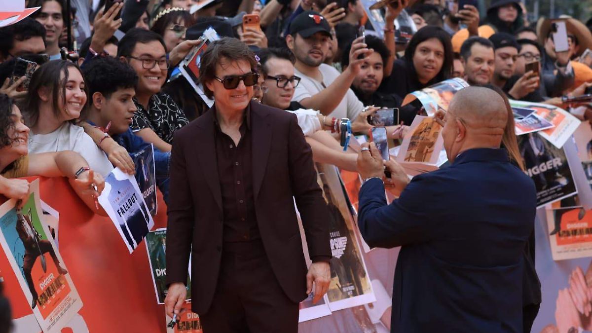 Tom Cruise y Alejandro González Iñárritu cautivan a fans en la Ciudad de México