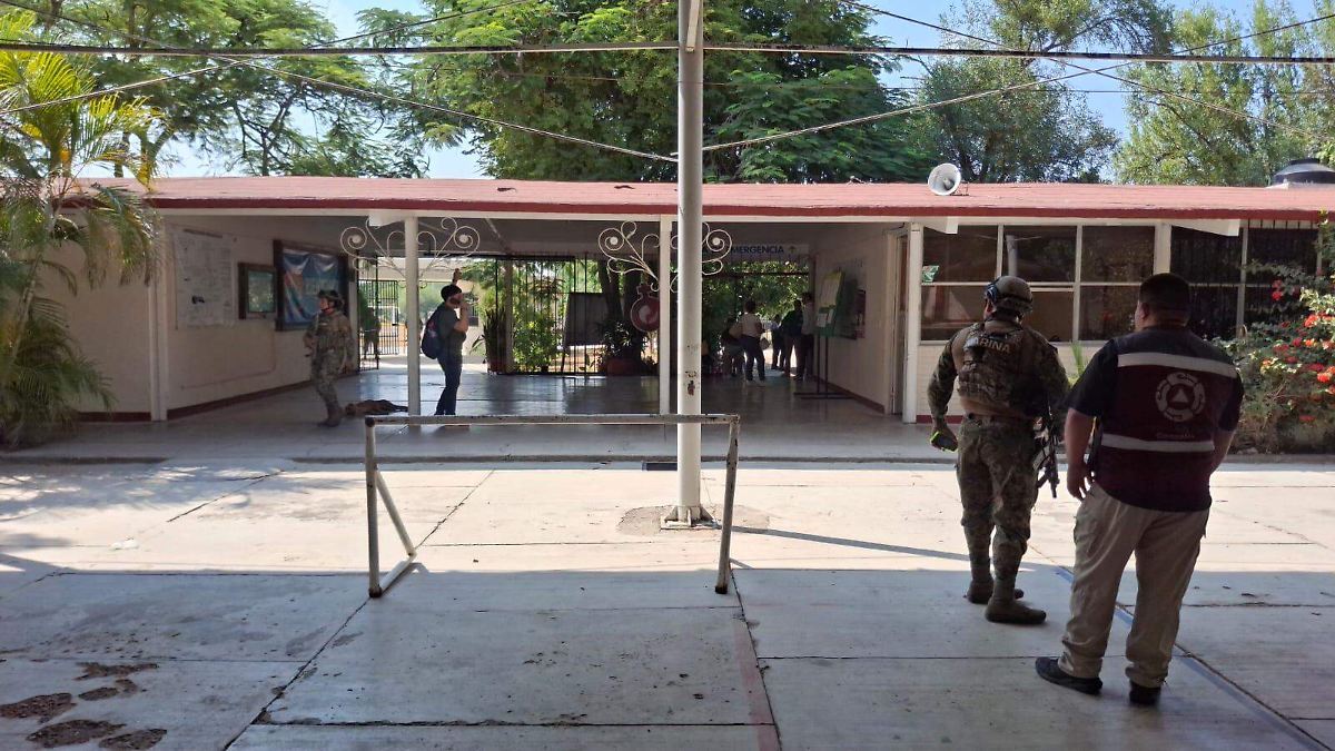 Desalojan a 485 alumnos en primaria de Tamaulipas tras amenaza de bomba