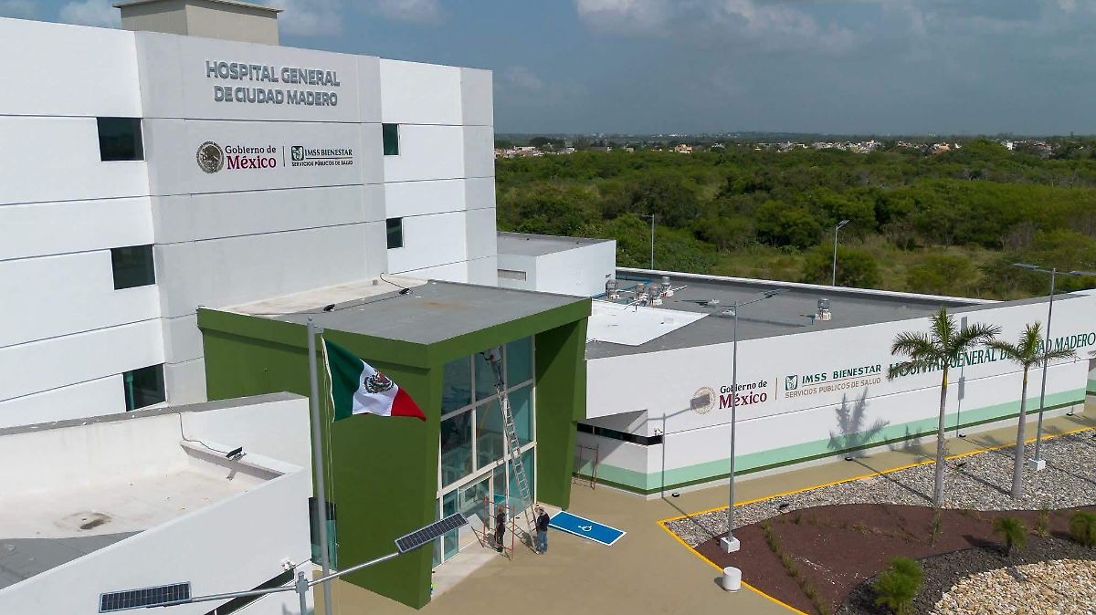 Hospital IMSS-Bienestar de Ciudad Madero opera al 60% por falta de permisos de Cofepris