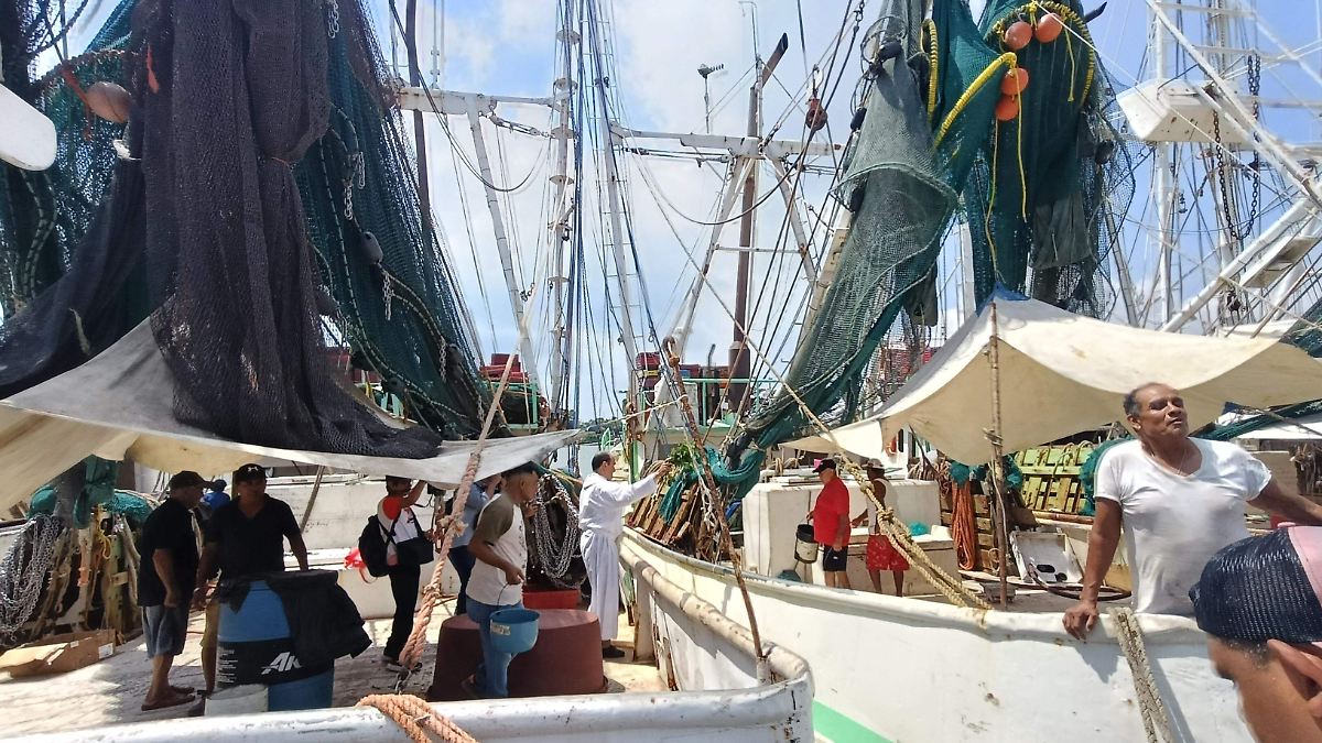 Bendicen a la flota camaronera de Tampico ante el inicio de la nueva temporada