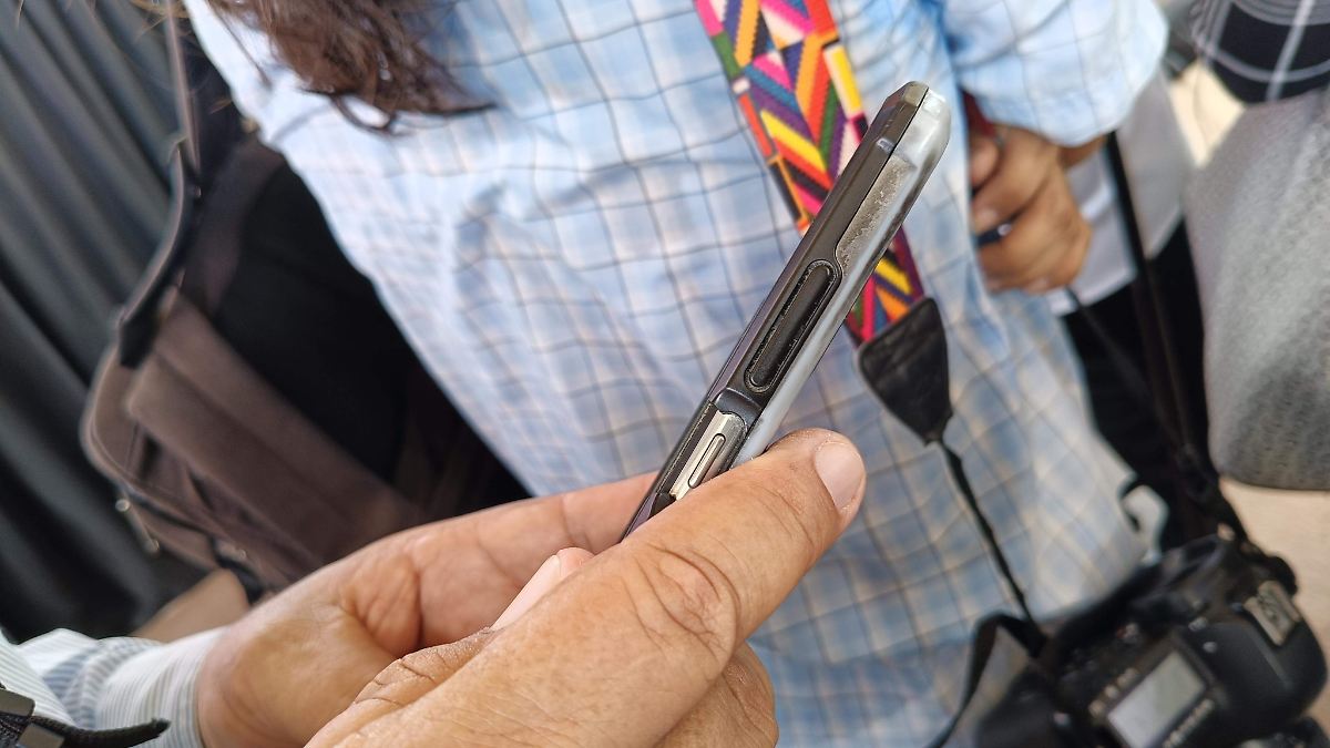 Proponen en Tamaulipas que alumnos porten celulares apagados durante clases