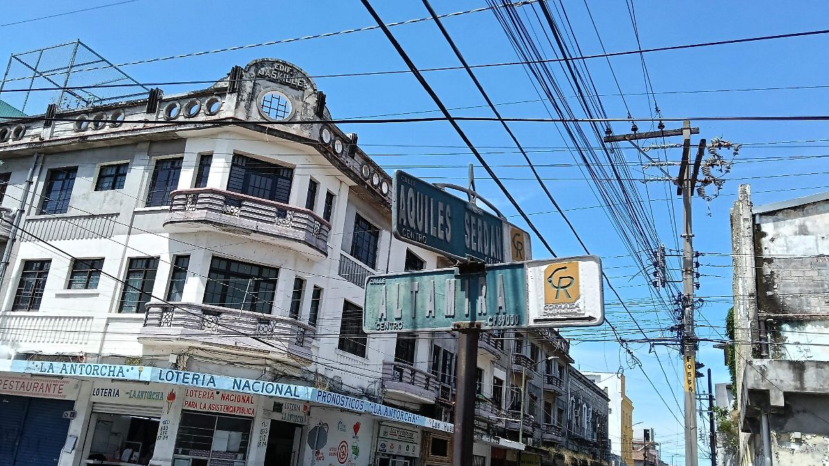 Calle Aquiles Serdán: el legado arquitectónico que define la historia de Tampico