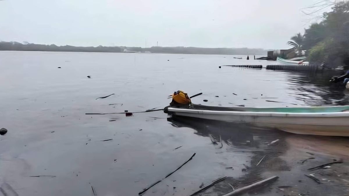 Reportan derrame de hidrocarburo en el río Pánuco a la altura de El Chachalaco