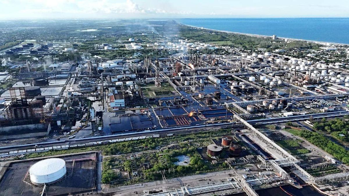 El origen del poder sindical: cuando las fichas de Pemex se repartían en cantinas de Ciudad Madero