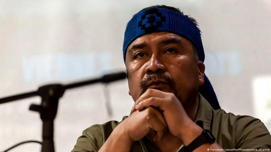Polémica internacional por distinción francesa a Héctor Llaitul, líder mapuche encarcelado en Chile