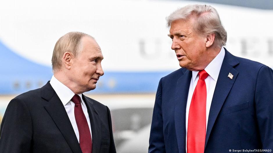 Trump extiende invitación a Putin para la cumbre del G20 en Miami