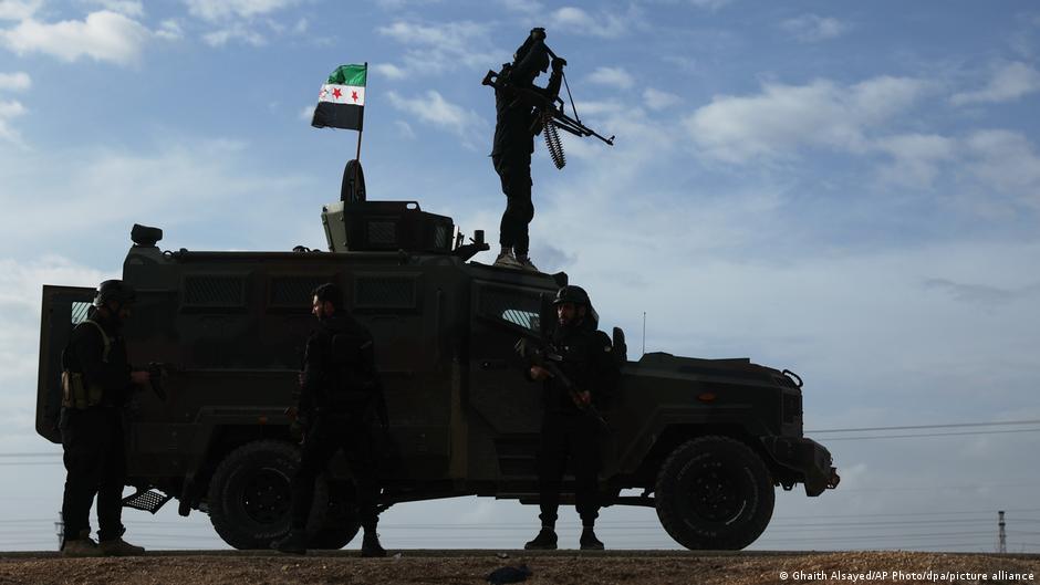 Explosión en instalación militar de Siria deja 11 muertos