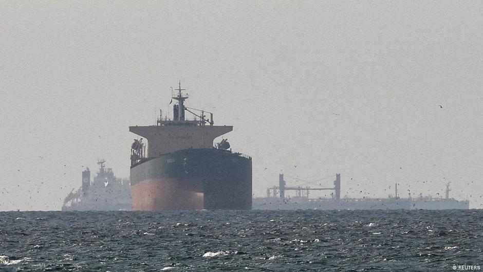 Escala tensión en el Golfo Pérsico: Irán amenaza buques en Kuwait y Baréin tras ataques cruzados