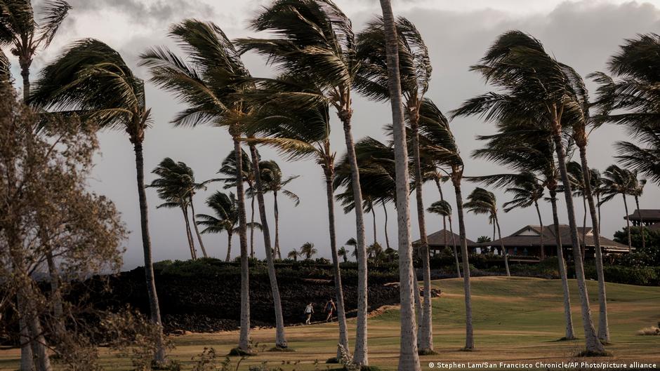 Huracán Nolo amenaza a Hawái con lluvias catastróficas y vientos de alta intensidad