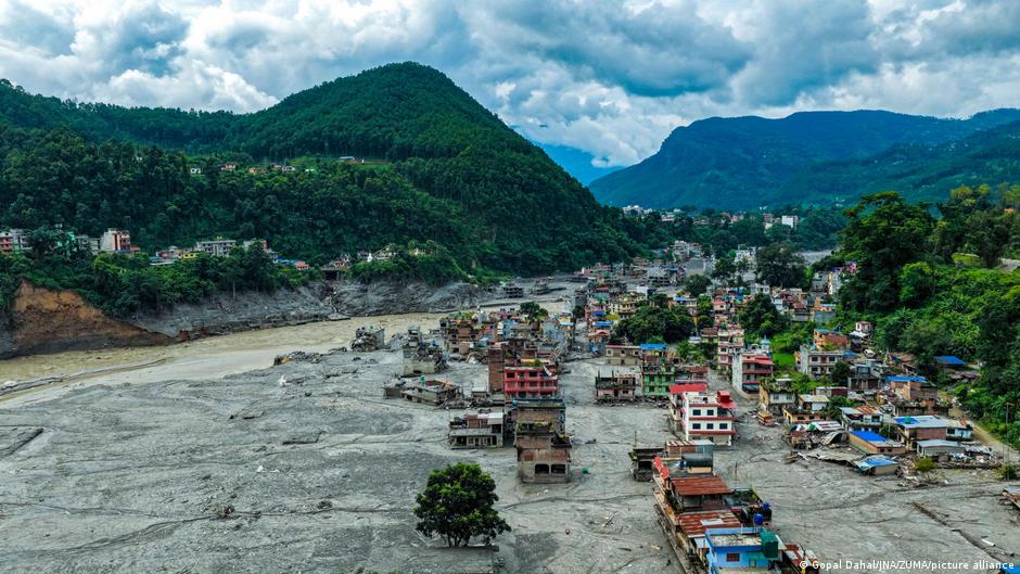 Estudio científico vincula el calentamiento global con el devastador deslave en Nepal