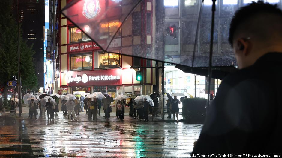 El tifón Dujuan altera el cierre del Tokyo Game Show en Japón