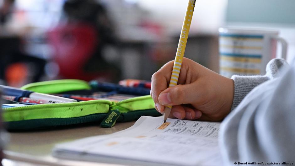 Informe PISA revela caída histórica en rendimiento escolar a nivel global