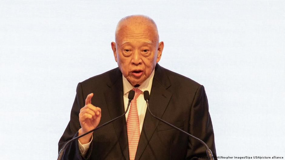 Fallece Tung Chee-hwa, figura clave en la transición de Hong Kong a China