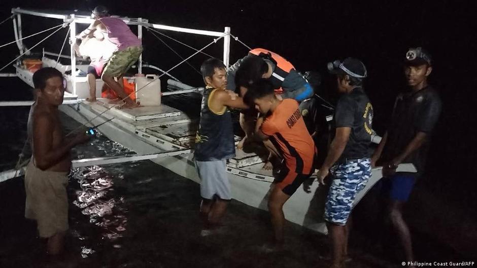 Incendio de ferry en Filipinas deja cinco muertos y decenas de desaparecidos; dos chilenos fueron rescatados