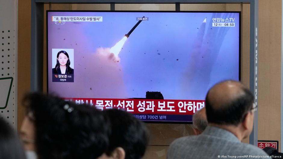 Corea del Norte confirma prueba exitosa de un nuevo sistema de armas bajo supervisión de Kim Jong-un
