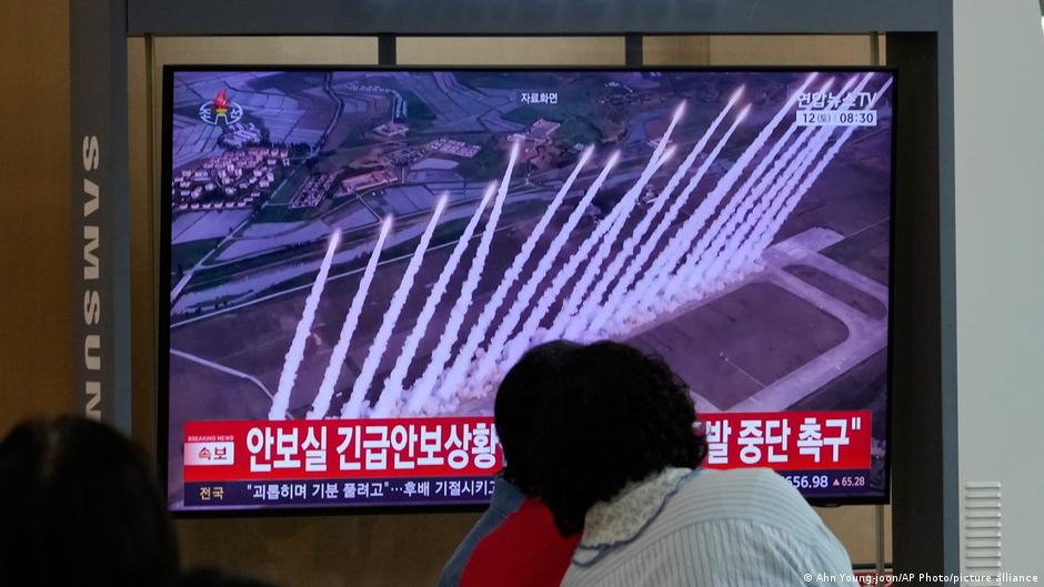 Corea del Norte despliega maniobras militares con misiles y drones de ataque