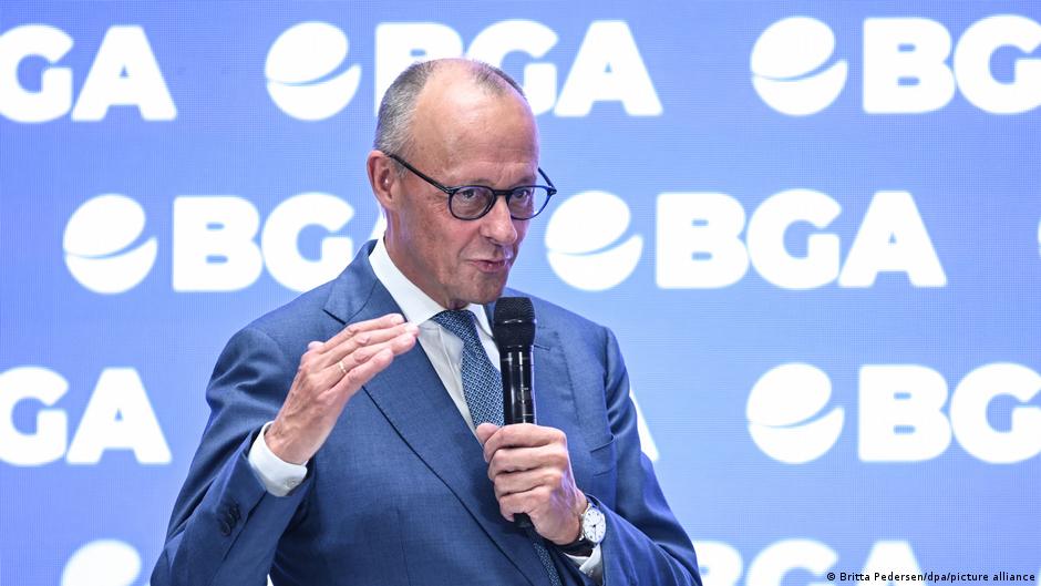 Alemania: Friedrich Merz anuncia medidas ante el alza en precios de combustibles