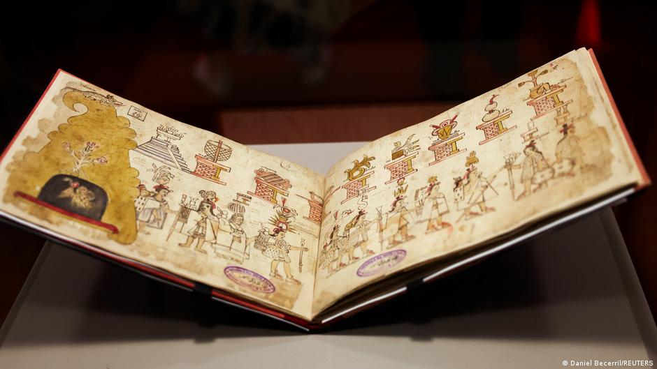 El Códice Azcatitlán regresa a México: una pieza clave de la historia mexica vuelve temporalmente desde Francia
