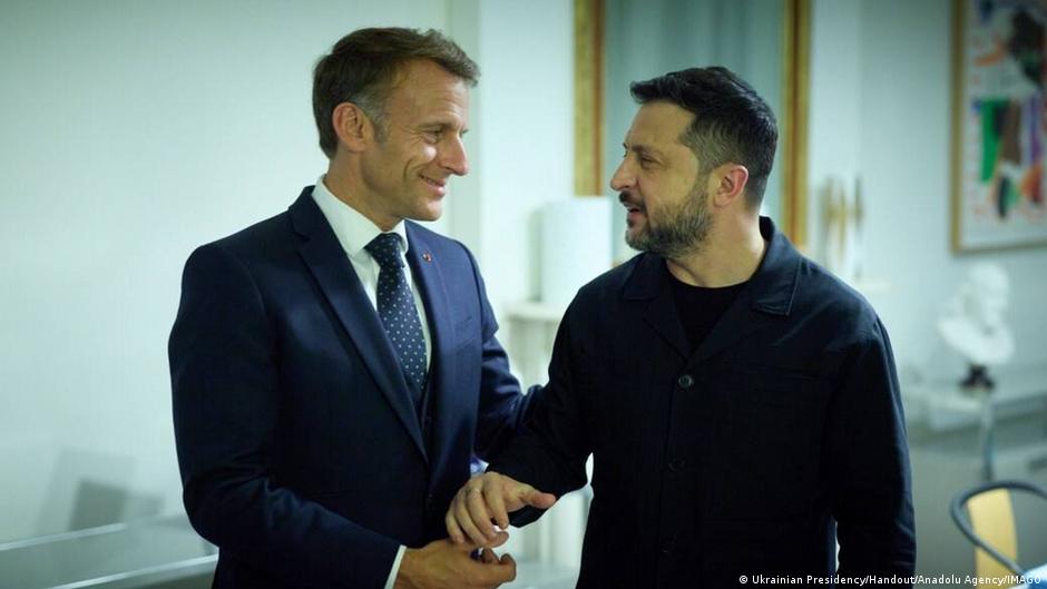 Macron garantiza respaldo a Zelenski ante la crisis energética invernal en Ucrania