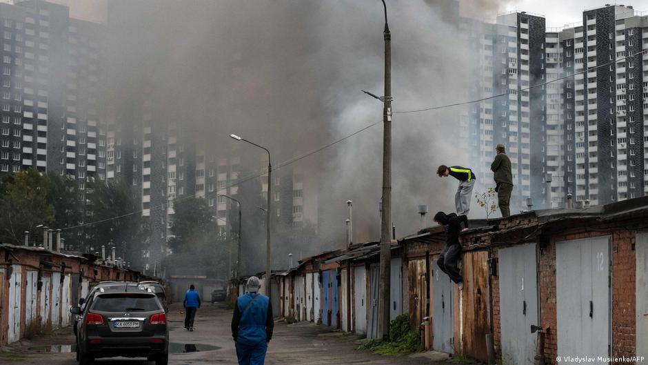 Ataque con dron en Kiev deja tres muertos y siete heridos