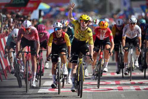 Matthew Brennan conquista su cuarta etapa en la Vuelta a España