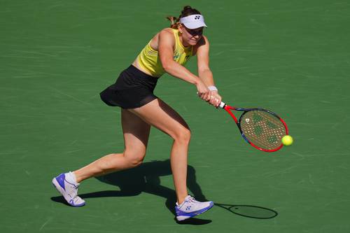 Elena Rybakina asciende a la cima del ranking mundial de la WTA