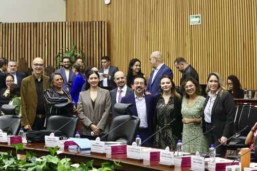 Cuestiona Sheinbaum presupuesto del INE y critica cambios en lineamientos electorales